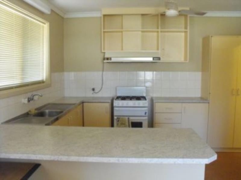 17 Fane Crescent, Carnarvon WA 6701