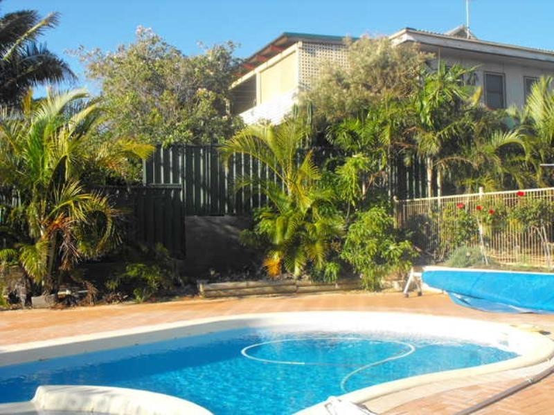 10 Craggs Court, Carnarvon WA 6701