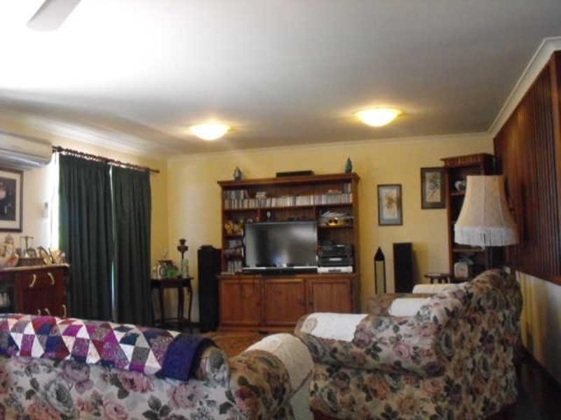 10 Craggs Court, Carnarvon WA 6701