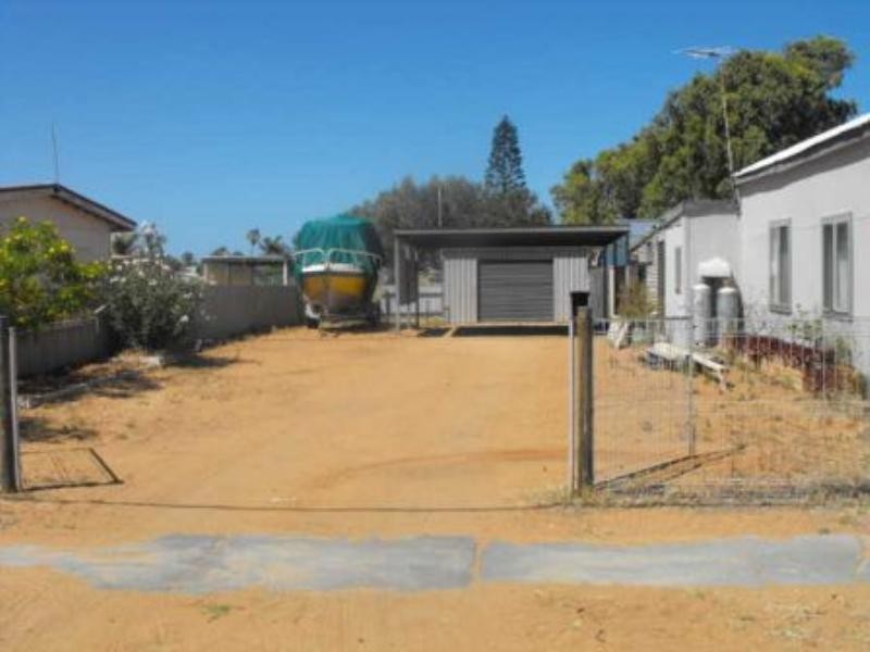 6 Crowther Street, Carnarvon WA 6701