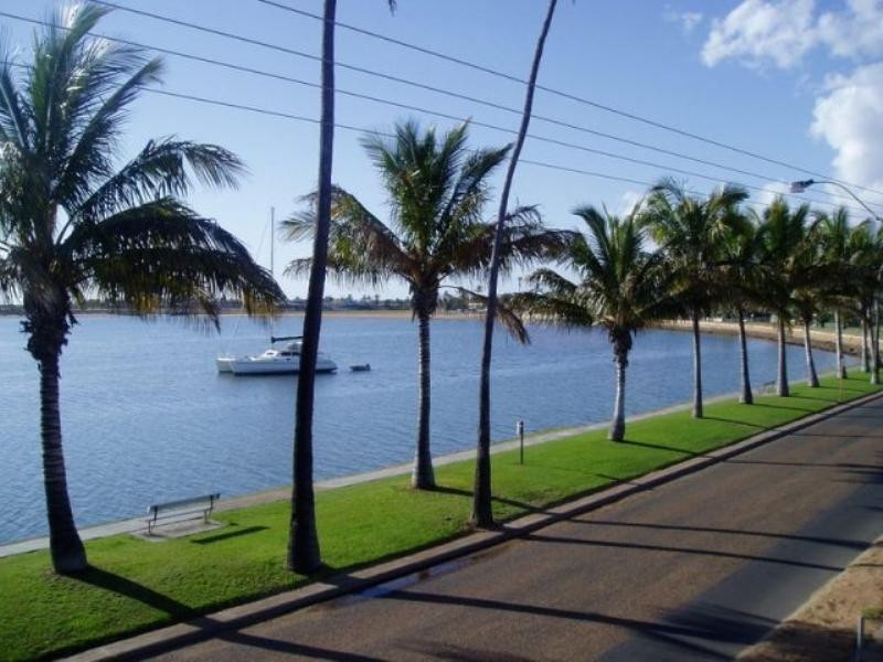 6 Crowther Street, Carnarvon WA 6701