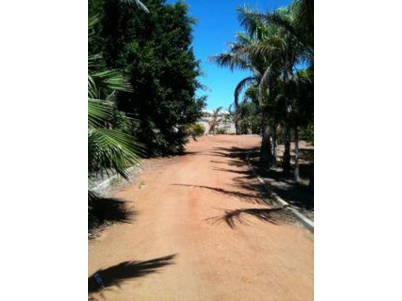 124 Boundary Road, Carnarvon WA 6701