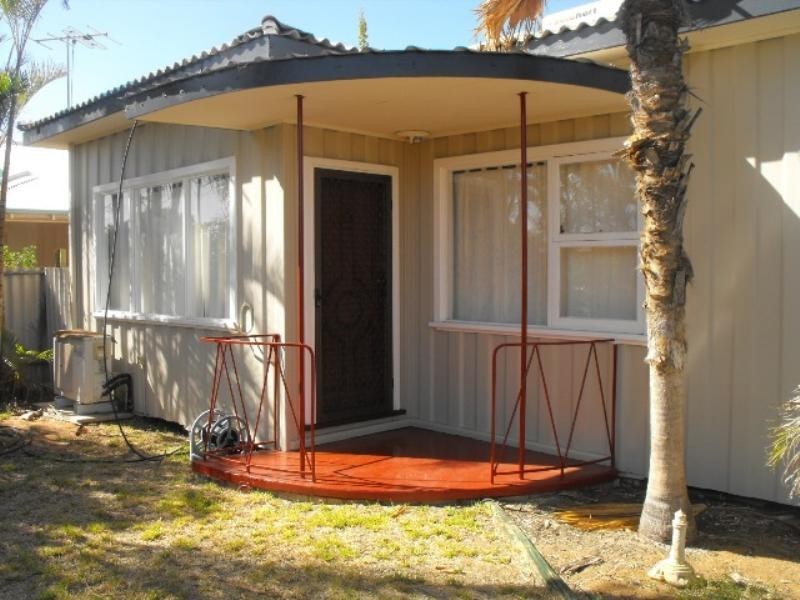 28 Baston Street, Carnarvon WA 6701