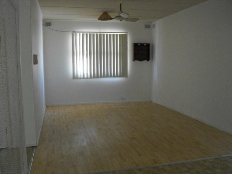 4 Hammond Street, Carnarvon WA 6701