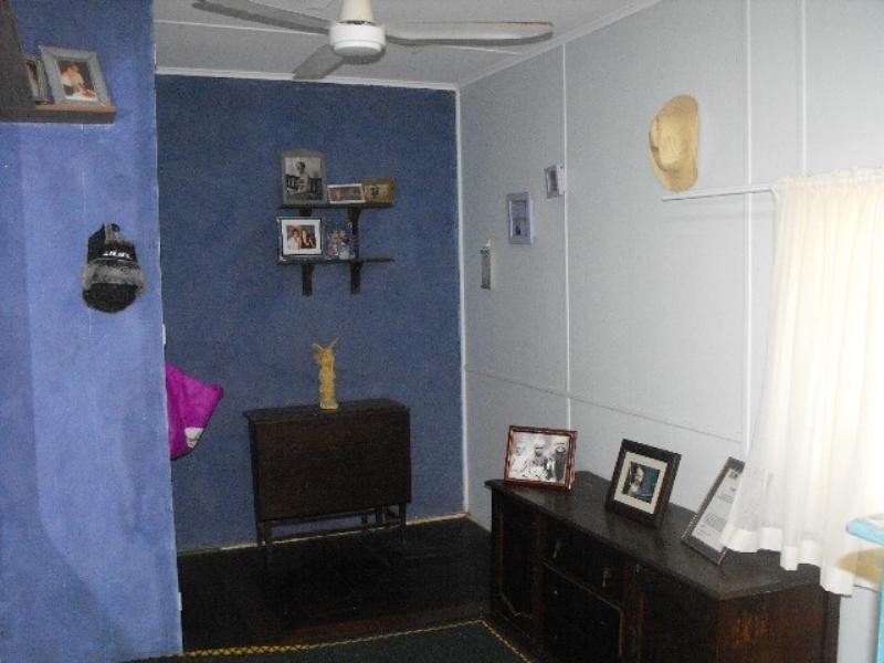 10 Crowther Street, Carnarvon WA 6701