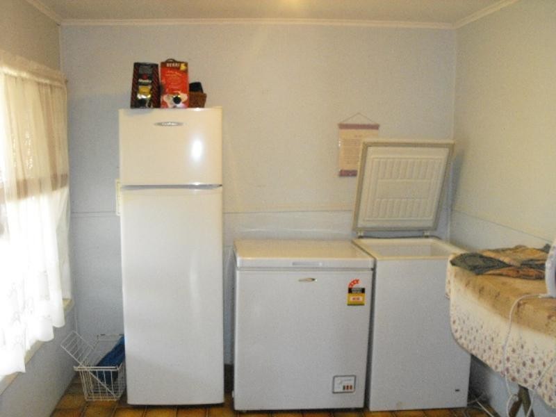 10 Crowther Street, Carnarvon WA 6701