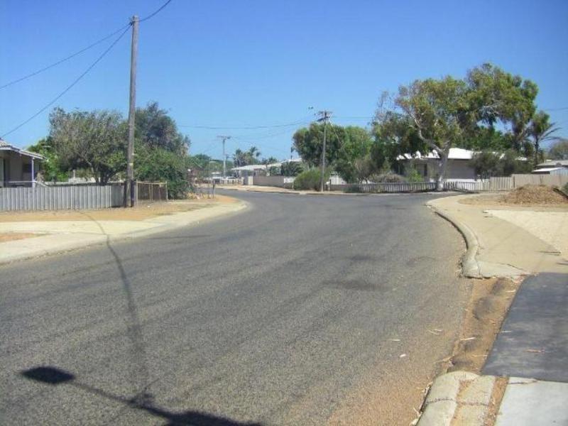 14 Gooch Street, Carnarvon WA 6701