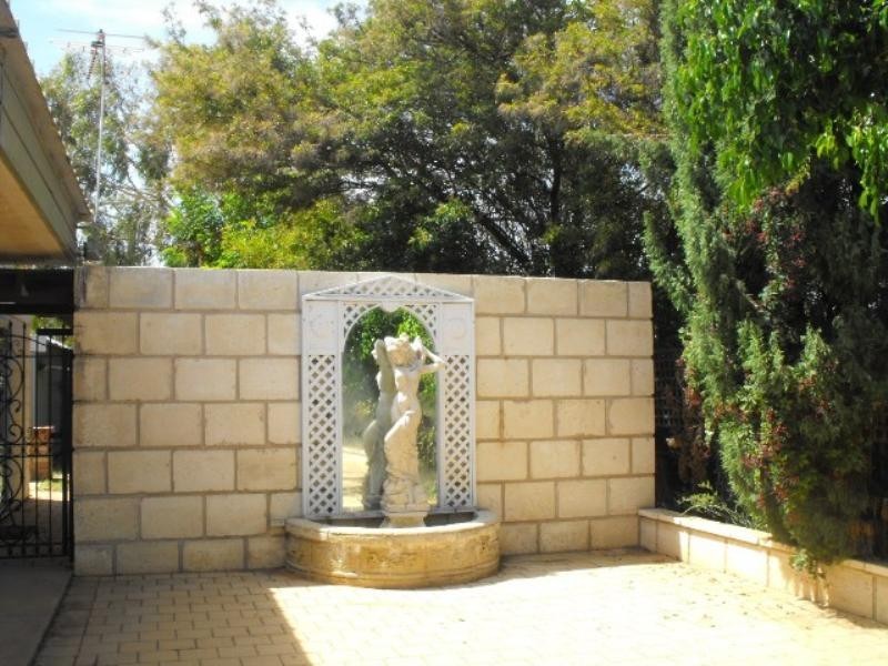 73 Cleaver Street, Carnarvon WA 6701