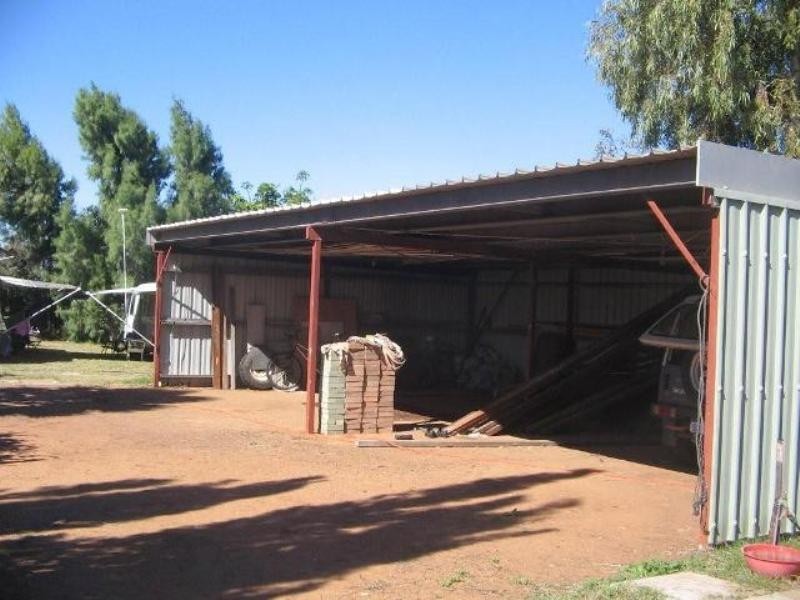 73 Cleaver Street, Carnarvon WA 6701