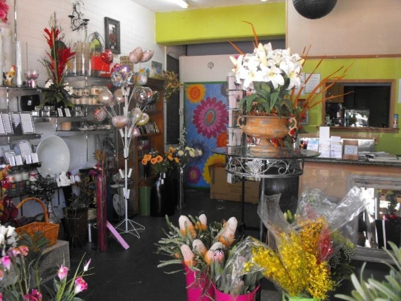 Stephanies Flowers and Gifts, Carnarvon WA 6701