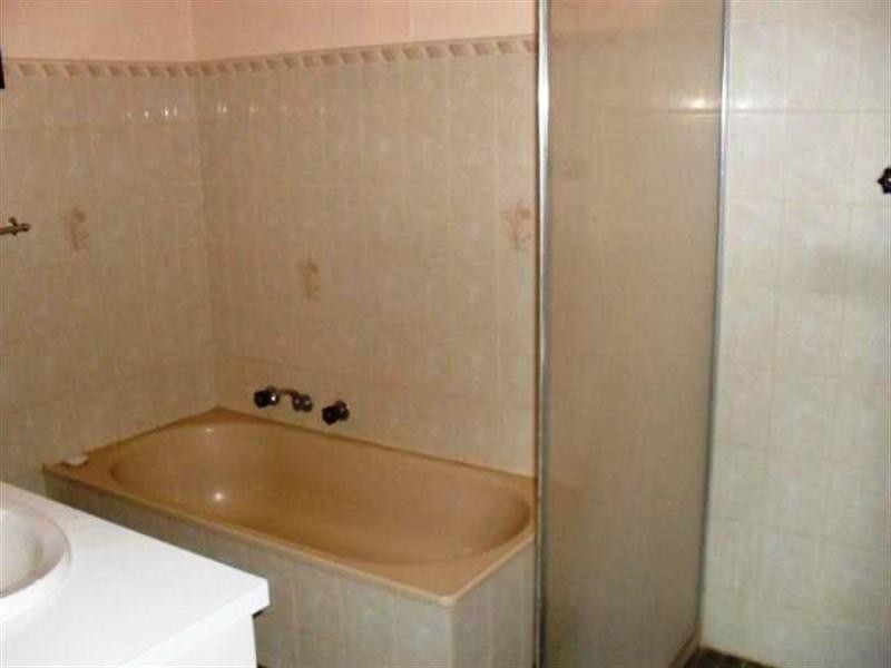 3 Meiklejohn Crescent, Carnarvon WA 6701