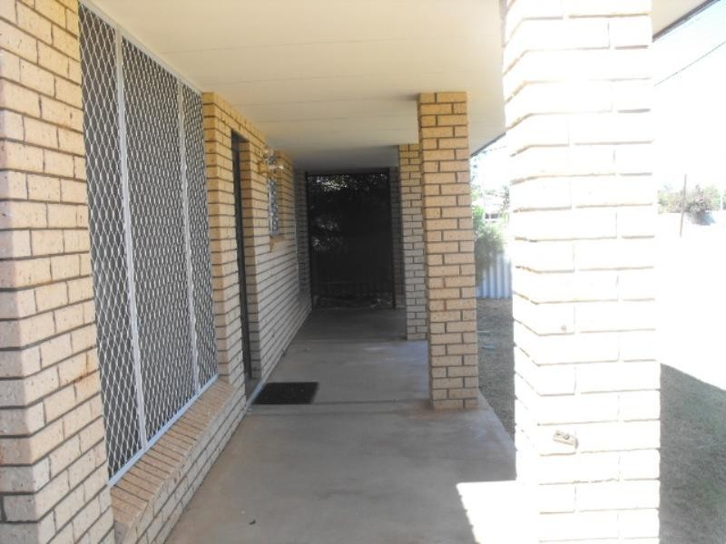 34 Granberry Drive, Carnarvon WA 6701