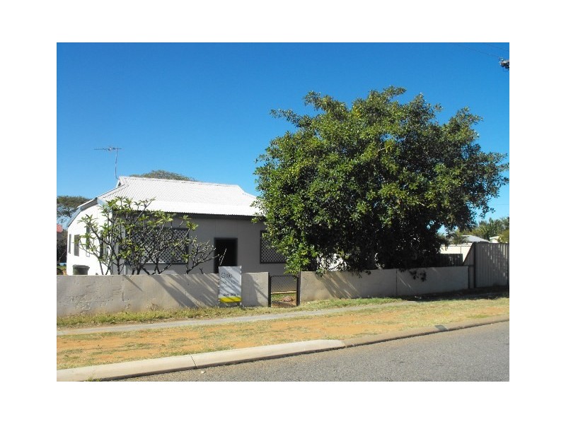 61 Cleaver Street, Carnarvon WA 6701