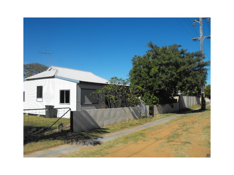 61 Cleaver Street, Carnarvon WA 6701