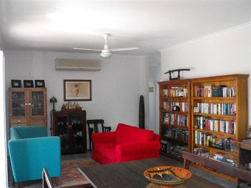 14 Mindirra Crescent, Carnarvon WA 6701