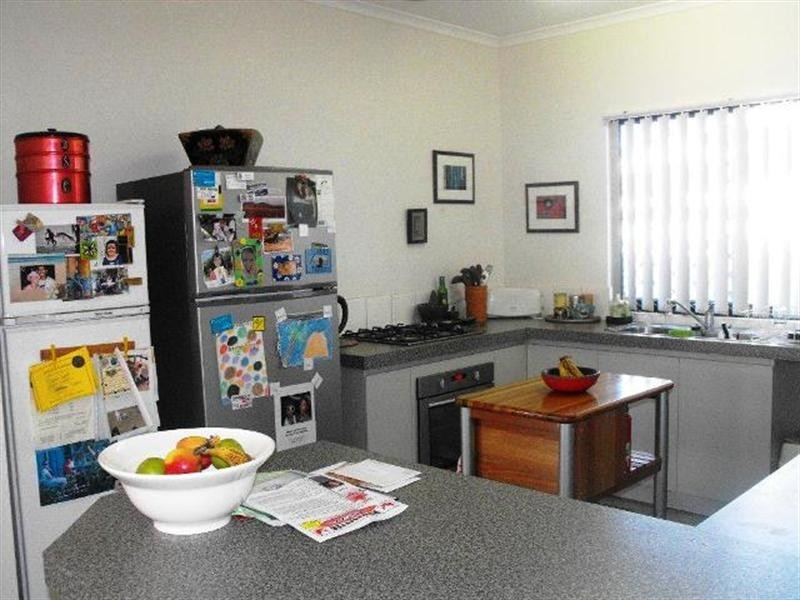 14 Mindirra Crescent, Carnarvon WA 6701