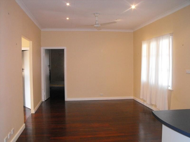 9 Crosslands Street, Carnarvon WA 6701