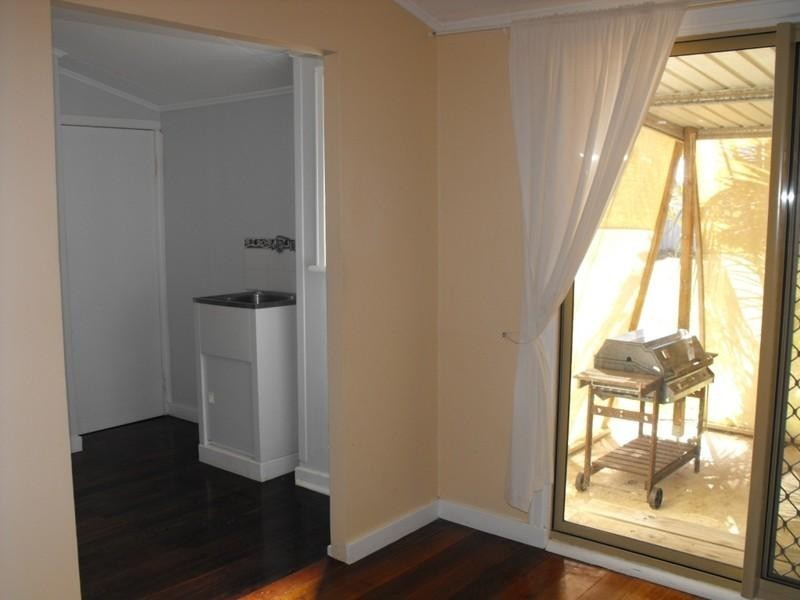 9 Crosslands Street, Carnarvon WA 6701