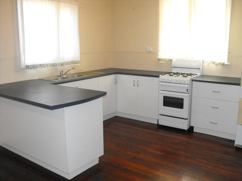 9 Crossland Street, Carnarvon WA 6701