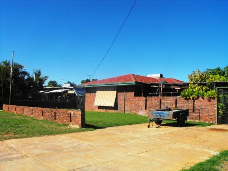 10 Shallcross Street, Carnarvon WA 6701