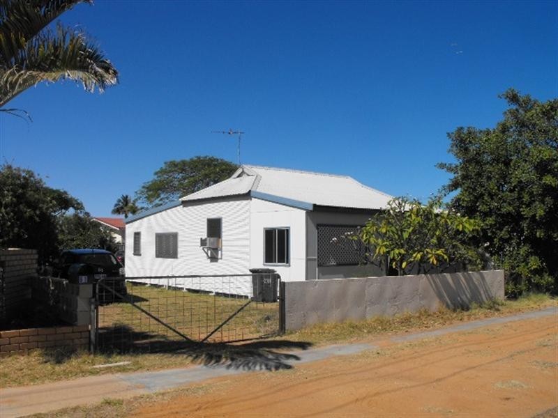 61 Cleaver Street, Carnarvon WA 6701