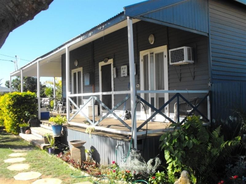 88 Shallcross Street, Carnarvon WA 6701