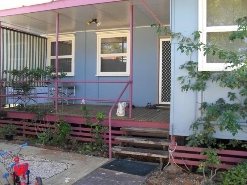 6 Craig Street, Carnarvon WA 6701