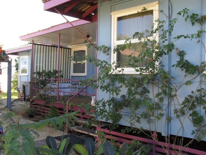 6 Craig Street, Carnarvon WA 6701