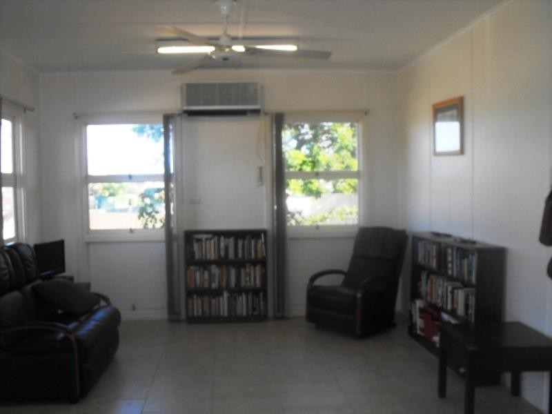 6 Craig Street, Carnarvon WA 6701
