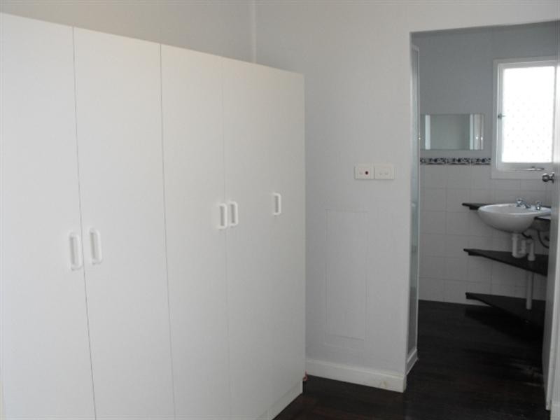 9 Crossland Street, Carnarvon WA 6701