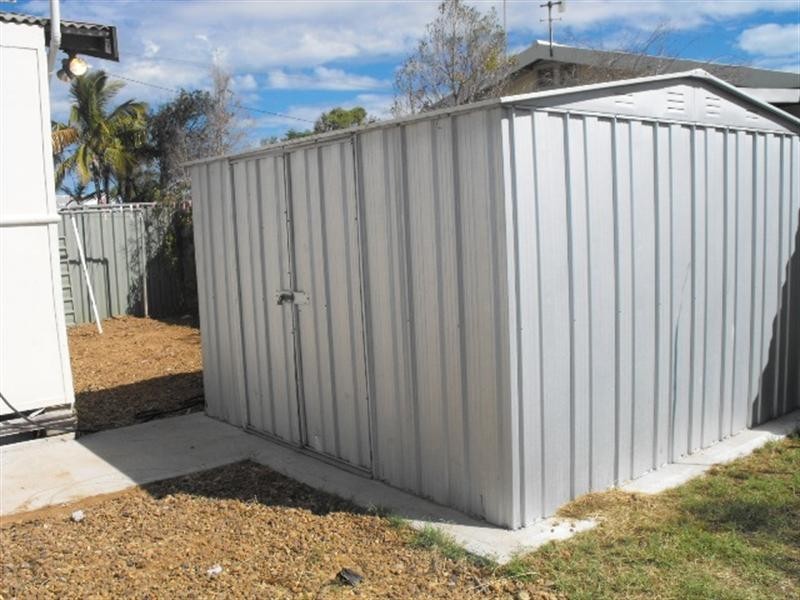 9 Crossland Street, Carnarvon WA 6701