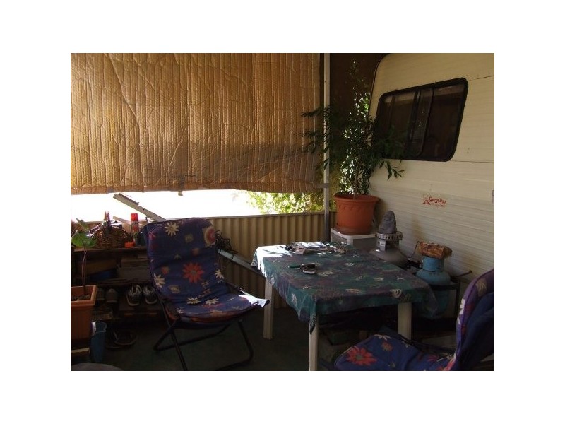 Bay 112 Plantation Caravan Park, Carnarvon WA 6701