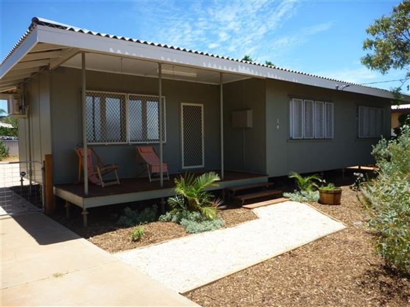 14 Beckett Street, Carnarvon WA 6701