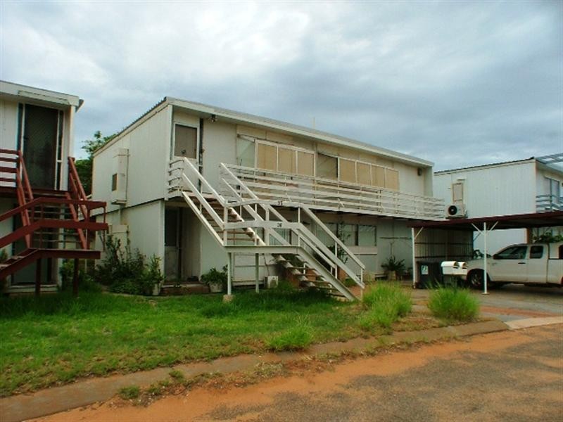 35/1 and 36 Hearn Place, Carnarvon WA 6701