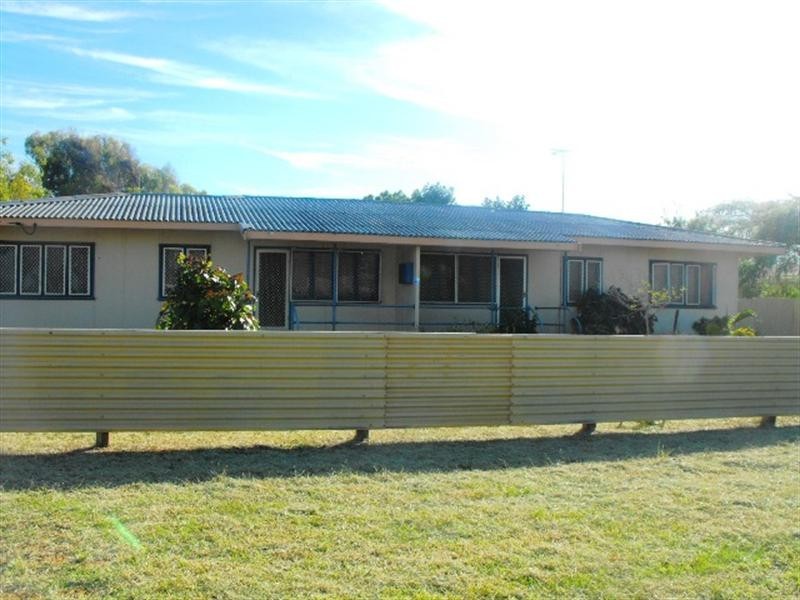 17 A Killicoat Steet, Carnarvon WA 6701