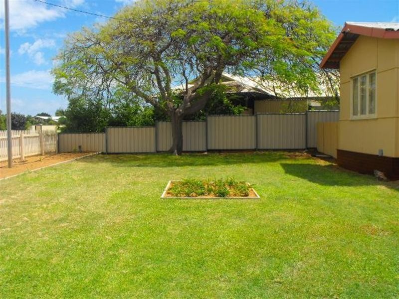 83 Whitlock Street, Carnarvon WA 6701