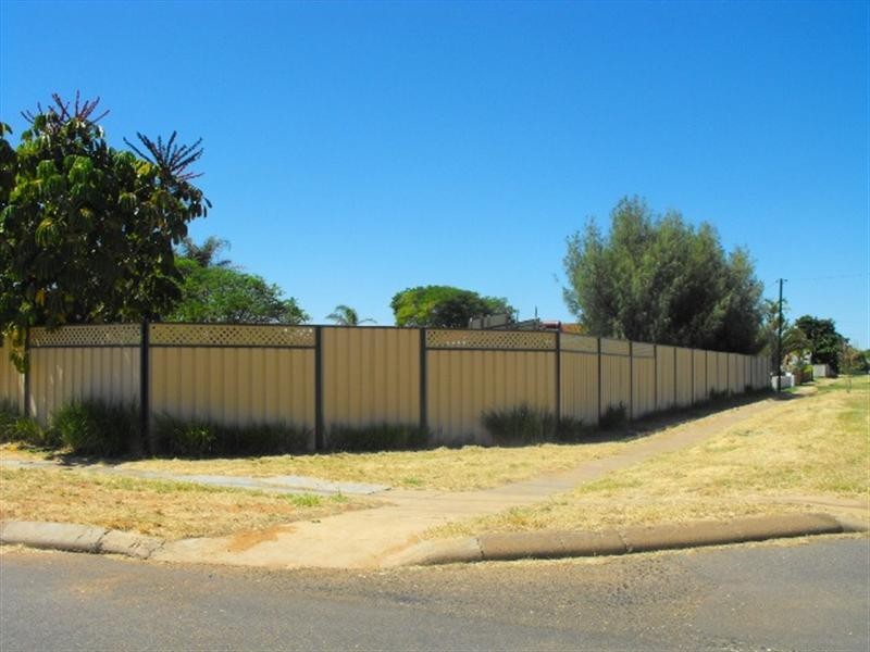 61 Cleaver Street, Carnarvon WA 6701