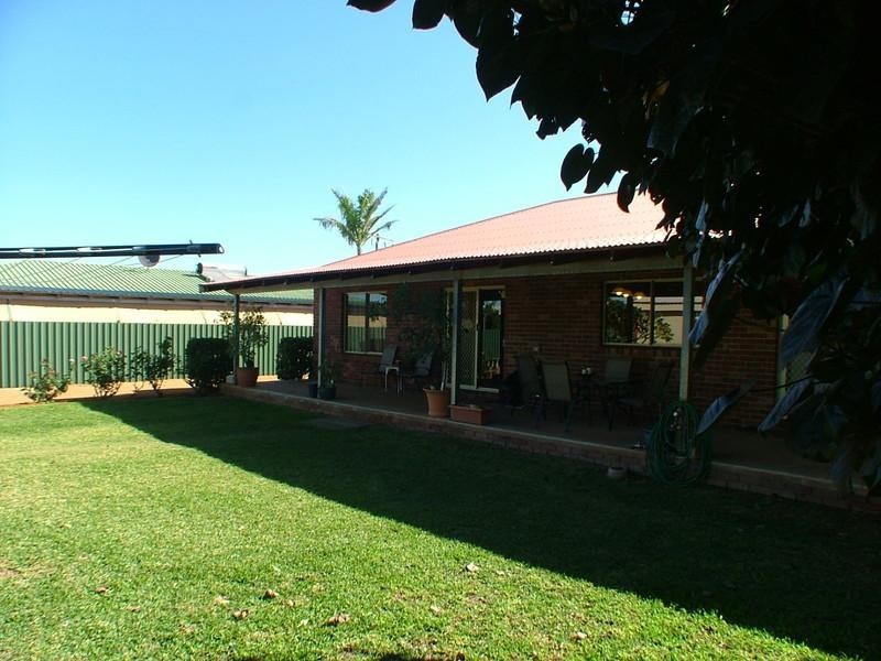 92 William Street, East Carnarvon WA 6701