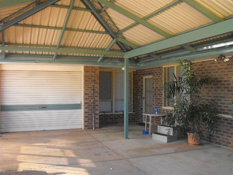 10 Castrini Crescent, Carnarvon WA 6701