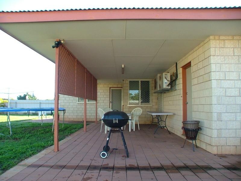 27 Granberry Drive, Brockman WA 6701