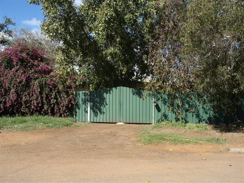 8A and B Hearn Place, Morgantown WA 6701