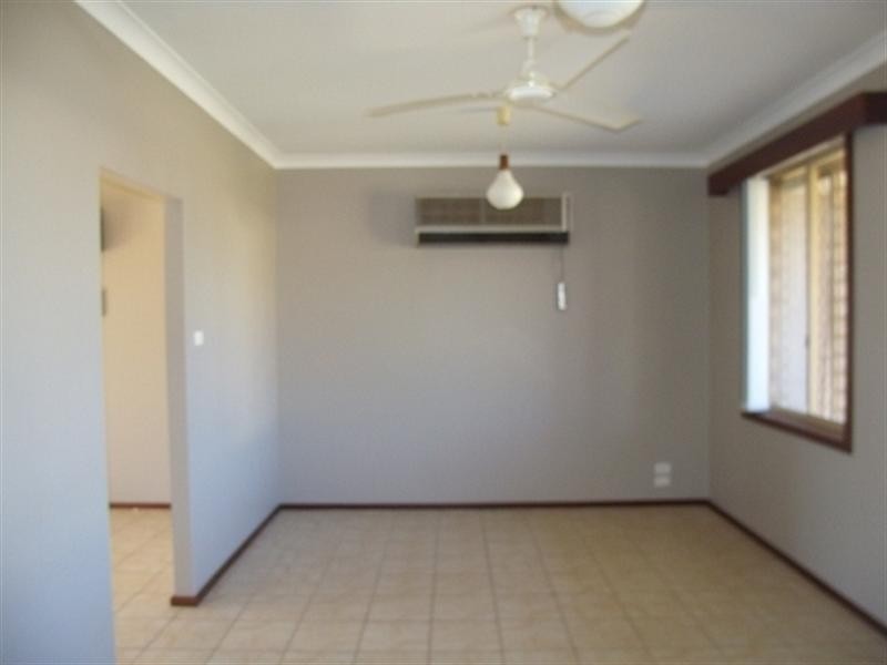 18 Meiklejohn Crescent, Carnarvon WA 6701