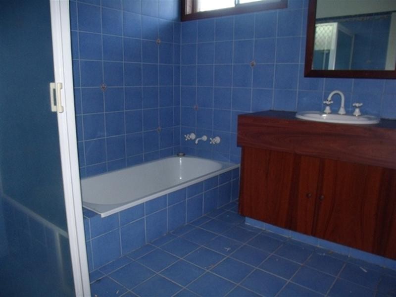 18 Meiklejohn Crescent, Carnarvon WA 6701