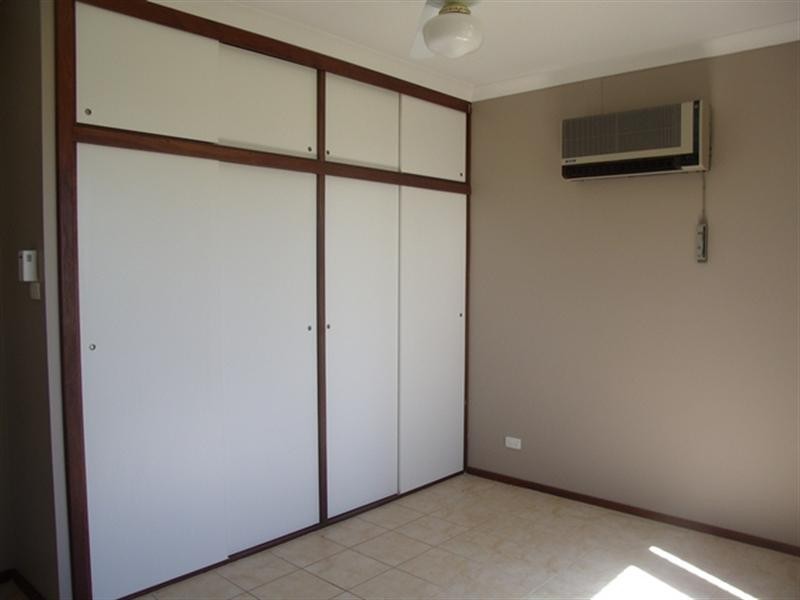 18 Meiklejohn Crescent, Carnarvon WA 6701