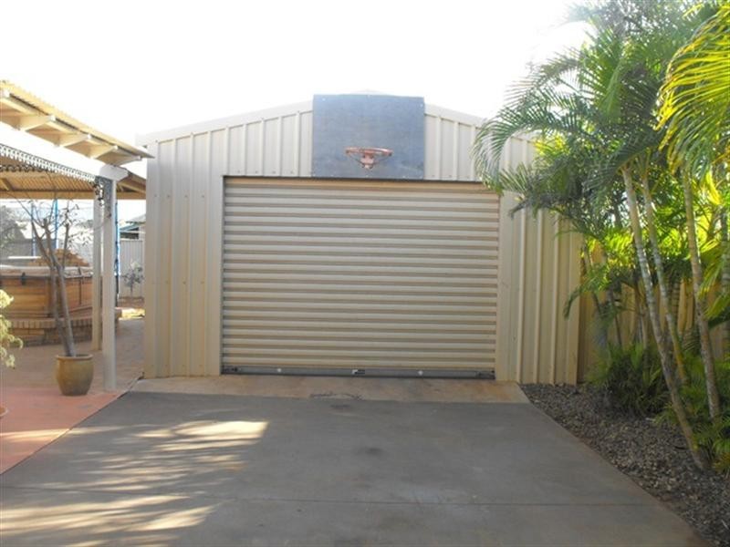 21 Fleming Street, Carnarvon WA 6701