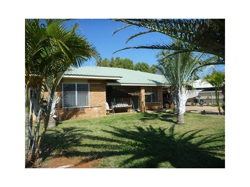 23 Castrini Crescent, Carnarvon WA 6701