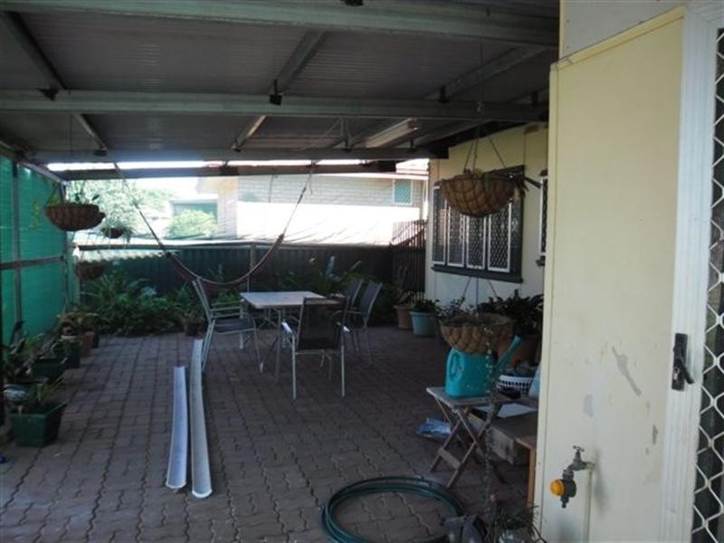 8 Lukis Place, Carnarvon WA 6701