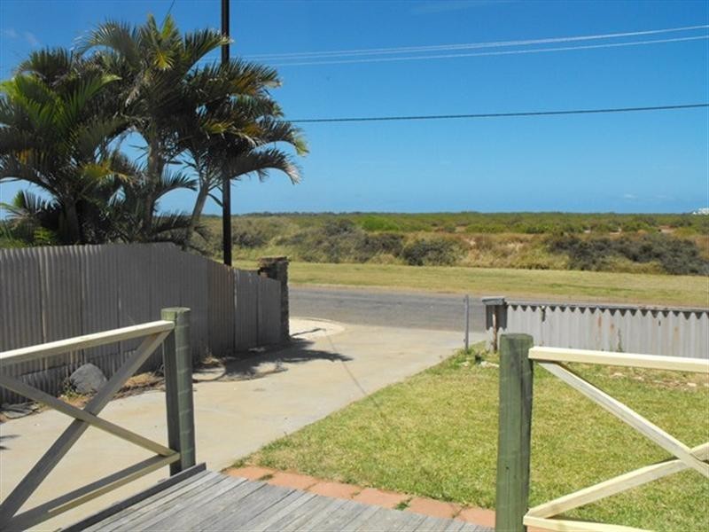 35 West Street, Carnarvon WA 6701