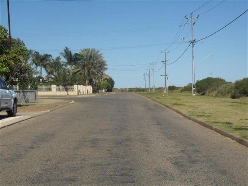 35 West Street, Carnarvon WA 6701