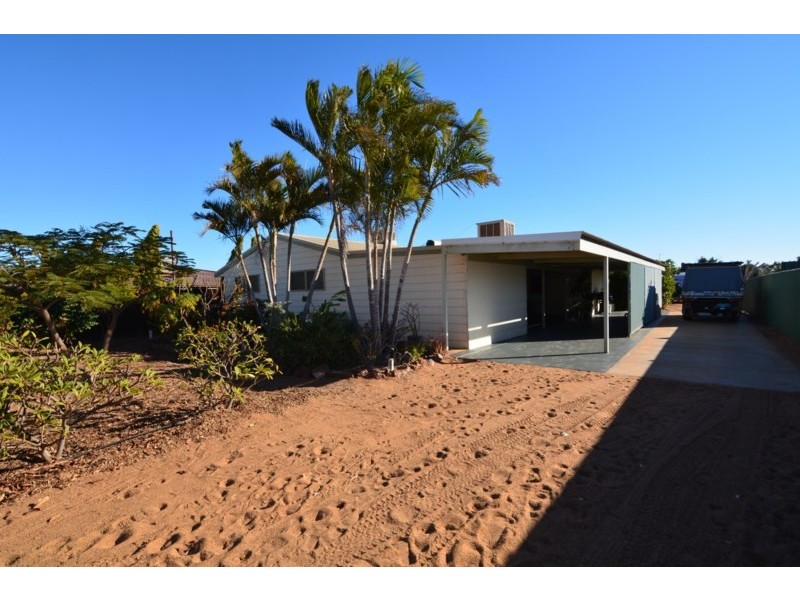 77 Angelo Street, Carnarvon WA 6701